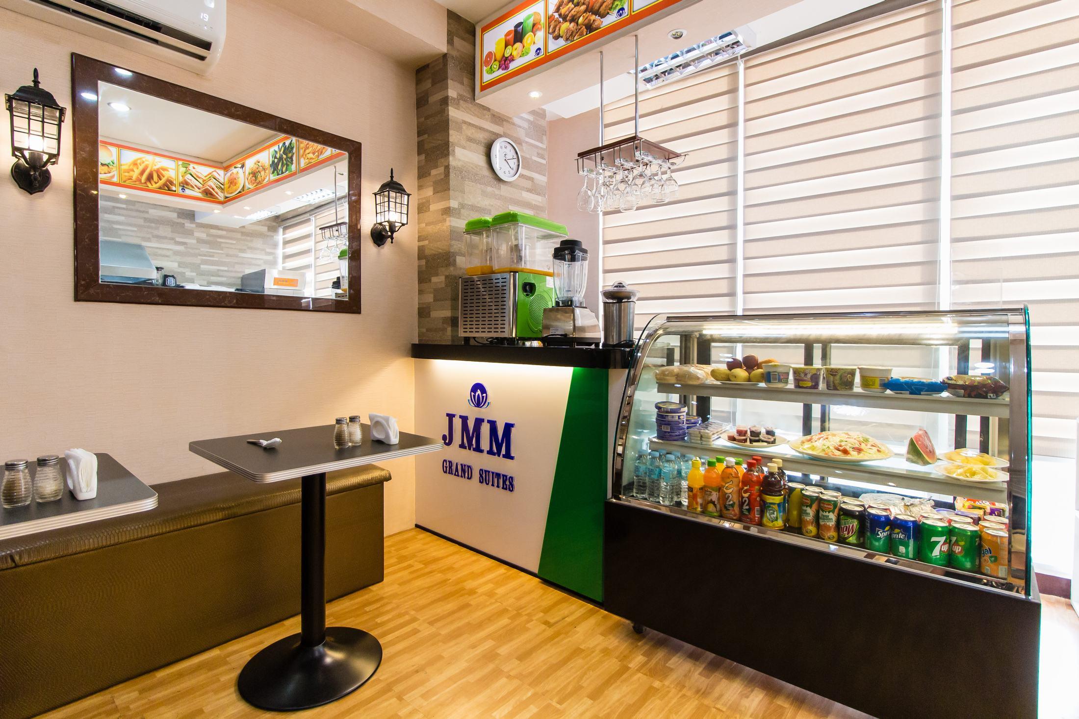 Jmm Grand Suites Манила Екстериор снимка