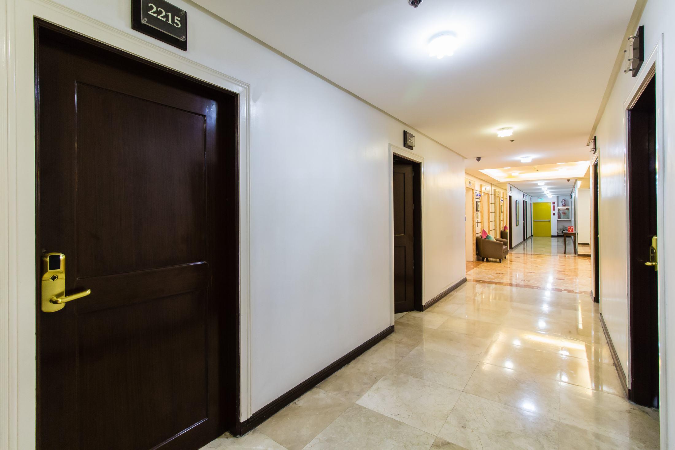 Jmm Grand Suites Манила Екстериор снимка