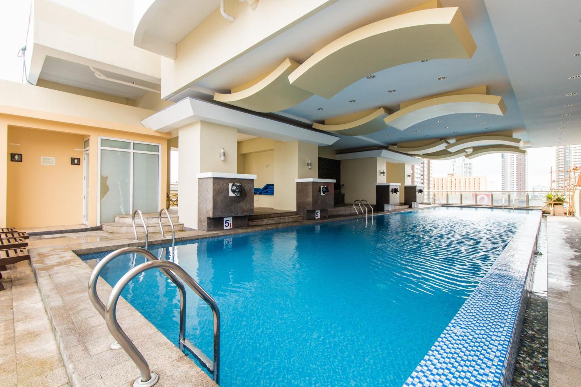 Jmm Grand Suites Манила Екстериор снимка