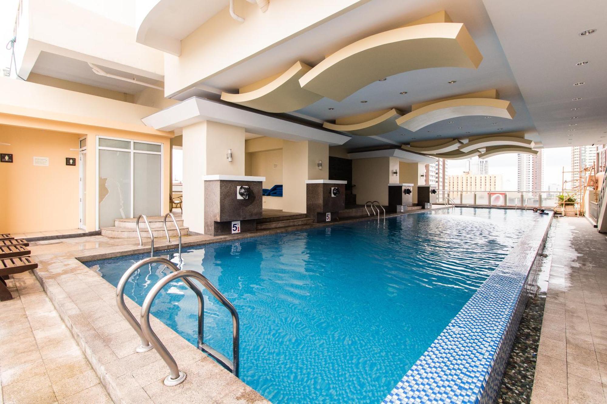 Jmm Grand Suites Манила Екстериор снимка