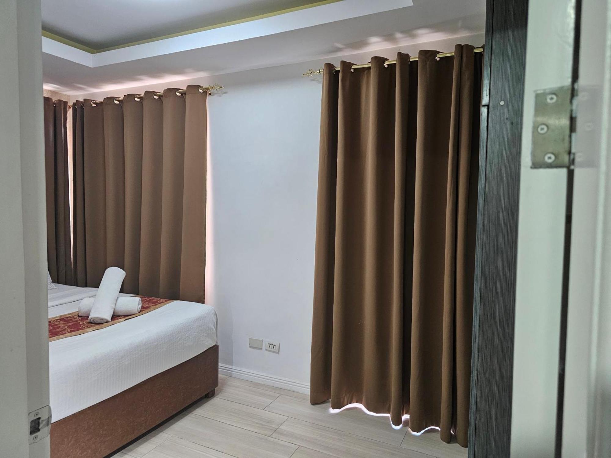 Jmm Grand Suites Манила Екстериор снимка